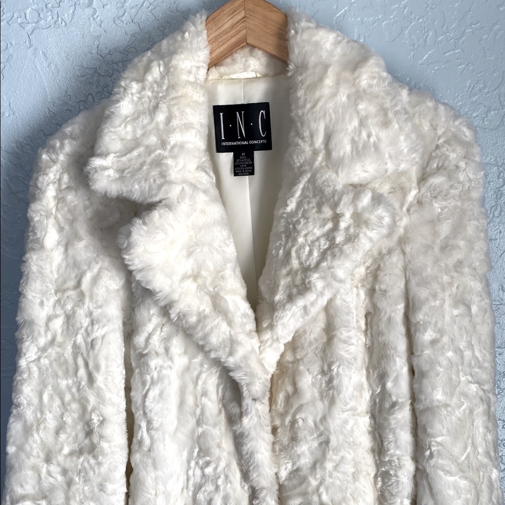 🤍INC🤍Luxurious Teddy Coat - Picture 4 of 10
